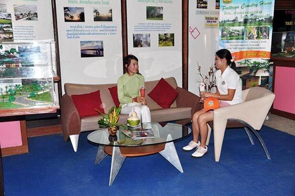 Ban Pong  Pattaya Country Club & Resort מראה חיצוני תמונה
