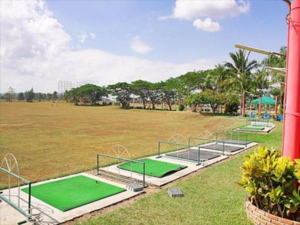 Ban Pong  Pattaya Country Club & Resort מראה חיצוני תמונה