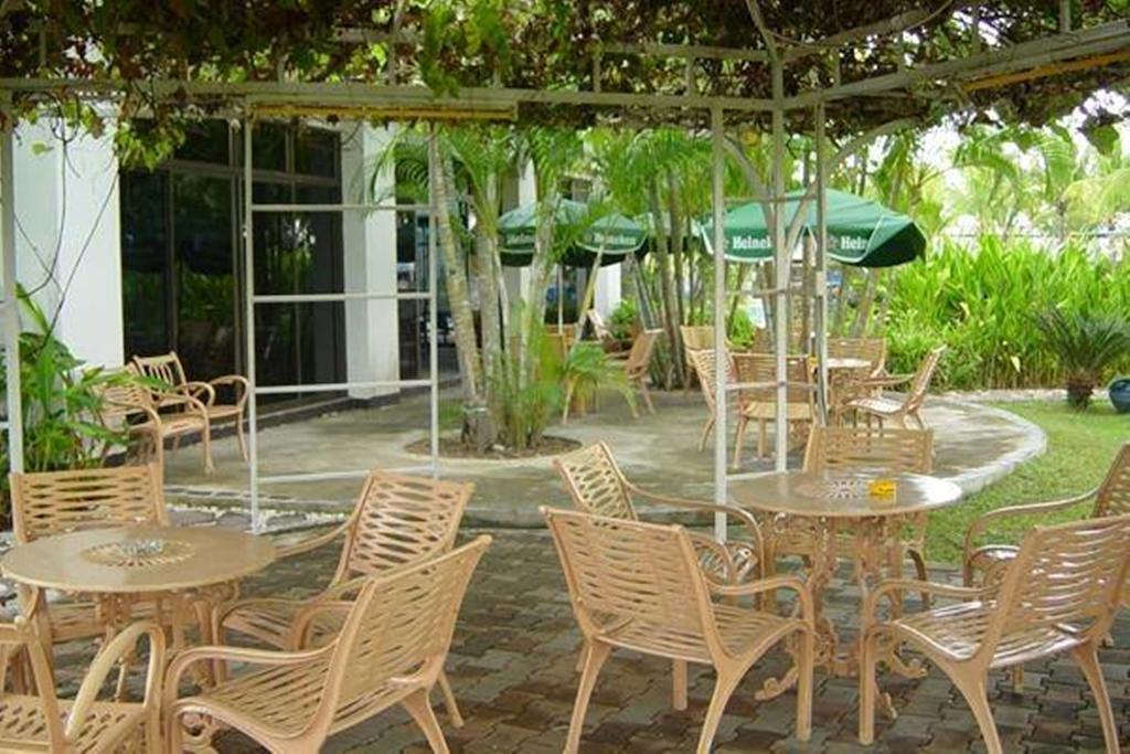Ban Pong  Pattaya Country Club & Resort מראה חיצוני תמונה