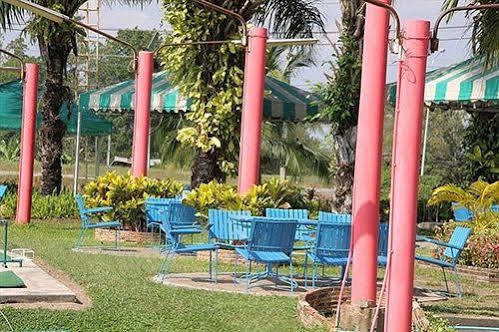 Ban Pong  Pattaya Country Club & Resort מראה חיצוני תמונה